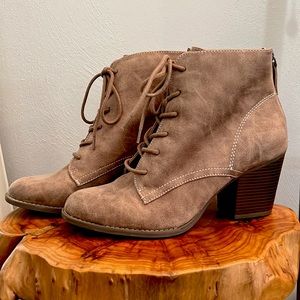 Size 9.5 ankle booties